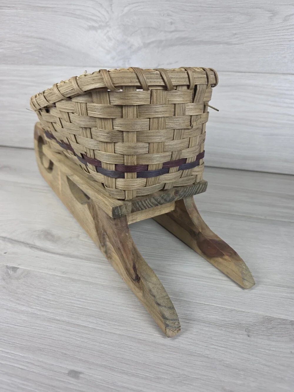 Vintage Wooden Christmas Sleigh Sled Basket Oval Medium 15x8x7 SU4